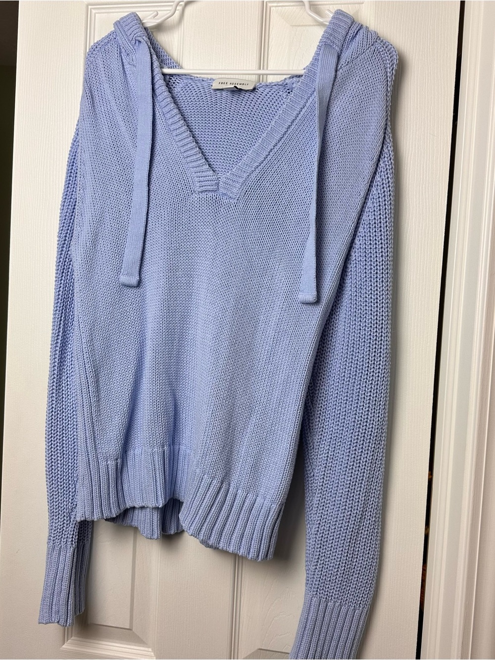 Light Periwinkle V-Neck Hoodie Sweater